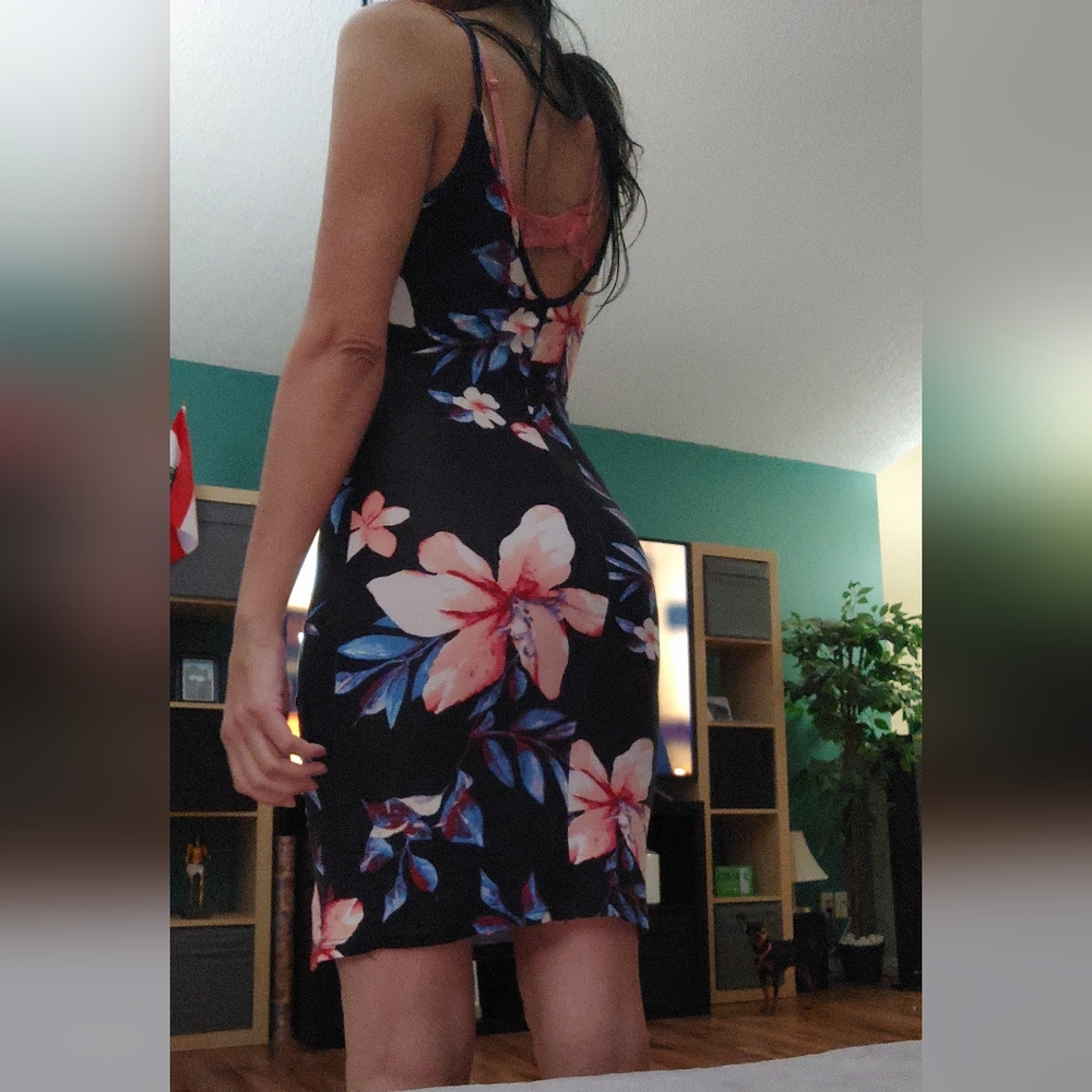 Floral dress with slit
